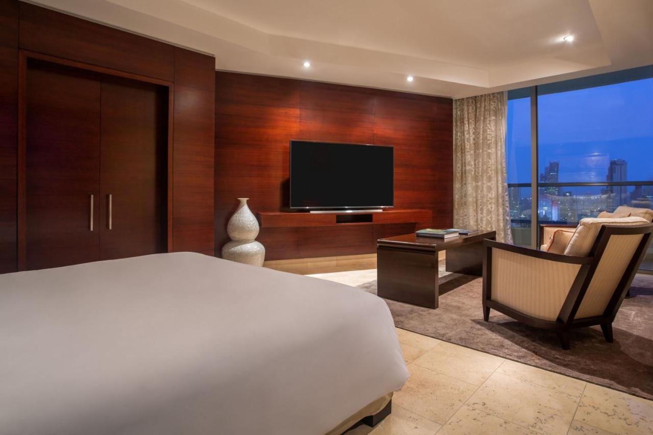 Jw Marriott Panama Hotel Ngoại thất bức ảnh A bedroom at the hotel