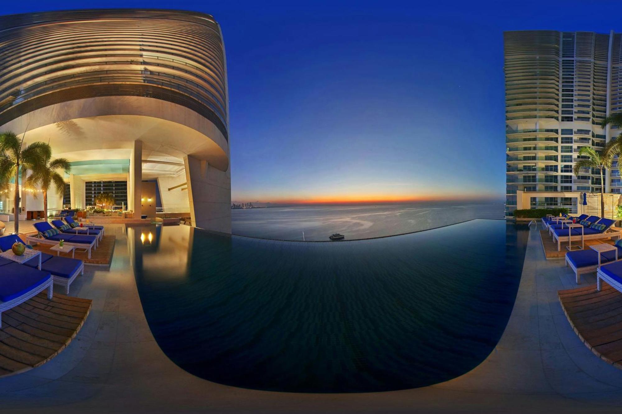 Jw Marriott Panama Hotel Ngoại thất bức ảnh Infinity pool at the W San Francisco