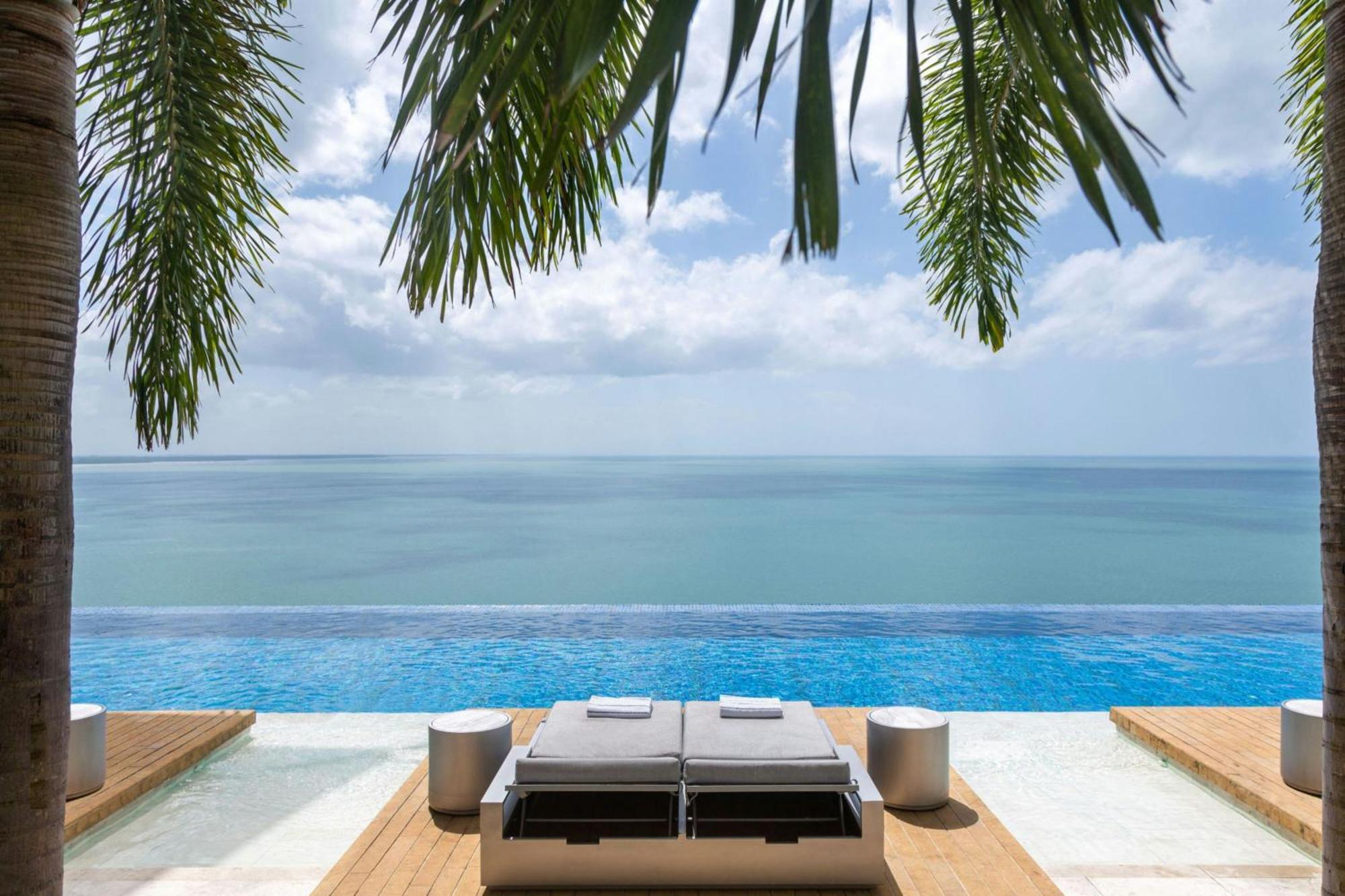 Jw Marriott Panama Hotel Ngoại thất bức ảnh View from the pool